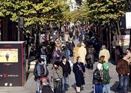 Las noticias m�s destacadas y sus protagonistas se asomaron en 60 im�genes a la calle.