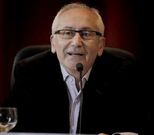Vicente Iglesias director de C�ritas Interparroquial. 