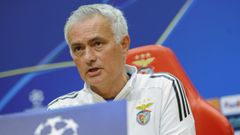 Jos� Mourinho, durante la rueda de prensa previa al encuentro ante el Real Madrid