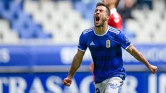 Joselu celebra el 1-0 ante el N�stic