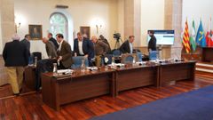 Los diputados del PP se marcharon del pleno de la Diputacin para no votar los presupuestos del 2026