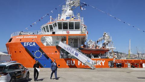 El patrullero Ocean Guardian, uno de los tres fletados por la EFCA, el pasado 24 de abril, en Vigo