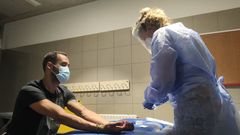 Juanfran Garc�a a punto de pasar una de las pruebas del coronavirus