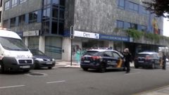 Momento del traslado del joven en Oviedo.