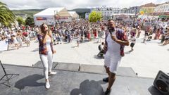 La sesi�n verm� del �quince de Laxe�, en algunas im�genes