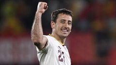 Mikel Oyarzabal celebra su segundo gol contra Serbia.