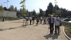 El nuevo parque del barrio de O Burgo, en Pontevedra, se inaugur� este viernes con una exhibici�n de petanca