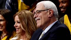 Phil Jackson y su mujer