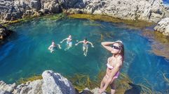 De cabeza a las mejores piscinas naturales