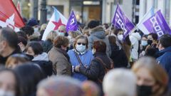 Las trabajadoras de la conserva se concentran en Vilagarc�a