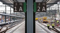 La estaci�n provisional de tren de A Coru�a, por dentro