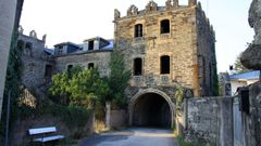 El pazo de Arnado es uno de los lugares m�s conocidos de la aldea de Vilamart�n