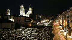 Los monumentos, como la Muralla o la Catedral, deber�n tener las luces apagadas a partir de las diez de la noche