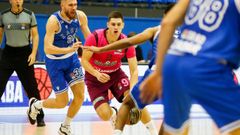 Stefan Momirov, serbio de 22 a�os, es el nuevo escolta del R�o Breog�n