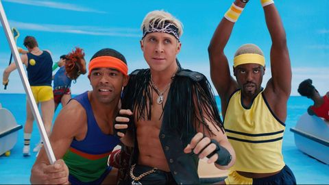 Ryan Goslin�-centro- interpreta a Ken en �Barbie�