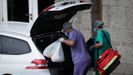 Los sanitarios del Sergas realizaron esta mañana pruebas PCR a los 24 jugadores del equipo madrileño que se encuentran en el interior del hotel coruñés NH Finisterre