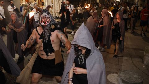 Noche de San Xoán en el casco vello de Vigo