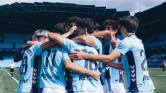 Los jugadores del Celta, celebrando un gol ante el Arenas de Getxo en la primera vuelta, en Bala�dos.