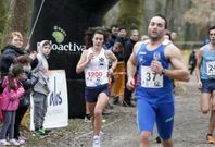 Paula Mayobre corri� con un dorsal que era para tomar parte en la caminata. 