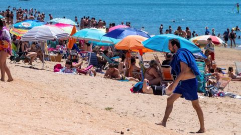 Ba�istas, ayer, en Lepe (Huelva)