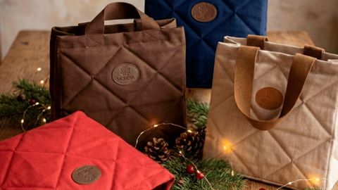 Los nuevos bolsos Noia que acaba de crear Moheva, marca de Toldos G&oacute;mez, al mercado en Navidad