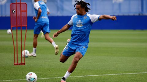 Lucas Noubi, en un entrenamiento