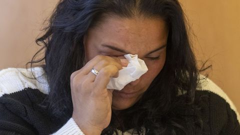 La madre de Ivo, Miglena Petrova, durante una rueda de prensa.