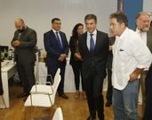 Lores y el director general de La Fe, en la inauguraci�n. 