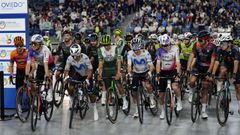 Comienzo de la ronda el pasado jueves en el Palacio de los Deportes de Oviedo.