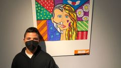 Diego Rodr�guez Carril con la obra ganadora del concurso �Qu� es un rey para ti�