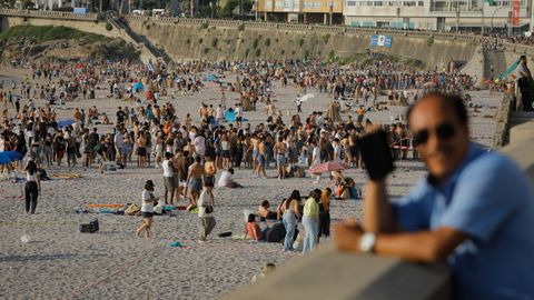 Ambiente en el paseo martimo de A Corua