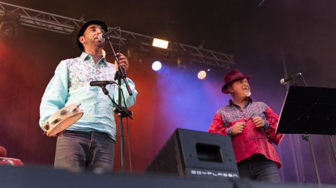 Xurxo Fernandes e Quique Pe�n, no seu concerto do domingo en Paiosaco 