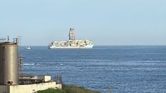 El Noble Valliant, saliendo de Langosteira con destino a Ferrol