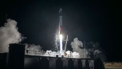 Momento del lanzamiento de los dos sat�lites de la misi�n Celeste