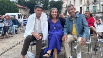 Jos� Luis Guerin, Elisa Pereira, de La Plantaci�n; e Luis Fern�ndez Guiti�n, alcalde de Sober, este domingo na proxecci�n de  Historias del buen valle 