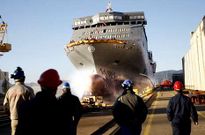 Botadura de un ferri para la Naviera Armas en el astillero vigu�s Hijos de J. Barreras.