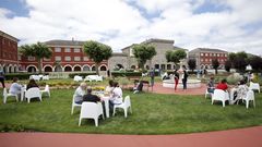Los participantes del Inicia Coworking se reunieron ayer por vez primera en el CEI-Nodus, que ha instalado zonas de trabajo en su plaza