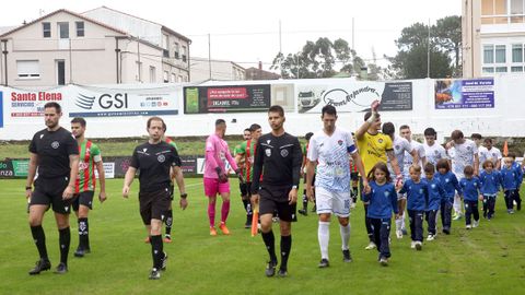 Partido de Tercera Federacin entre el Boiro y el Racing Villalbs