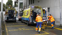 Entrada del servicio de urgencias del Hospital Montecelo, en Pontevedra, este viernes