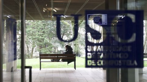 Imagen de la Facultade de Filolox�a de la USC