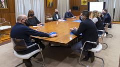 Reuni�n para abordar el traslado de la Diputaci�n.