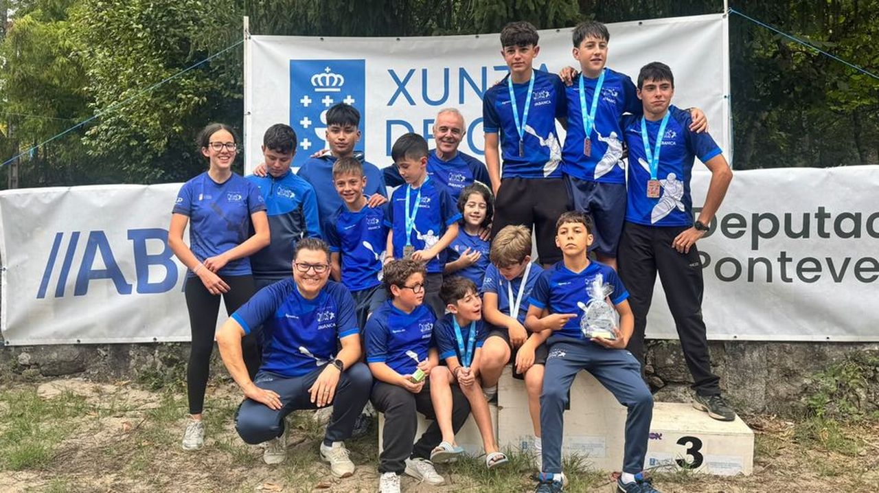 El Quixós conquistó 8 medallas en el campeonato gallego de promoción de eslalon