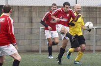 Imagen correspondiente al partido entre el deportivo Carballo y el Sof�n (3-2).