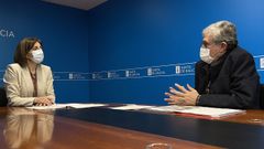 Reuni�n de la conselleira �ngeles V�zquez con el alcalde de Leiro, Francisco Fern�ndez.