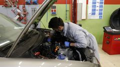 El Polit�cnico no consigue abastecer la demanda de t�cnicos de los talleres del autom�vil y maquinaria agr�cola de Santiago y su zona de influencia