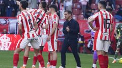 Borja Jim�nez, t�cnico del Sporting de Gij�n, durante un partido en El Molin�n.