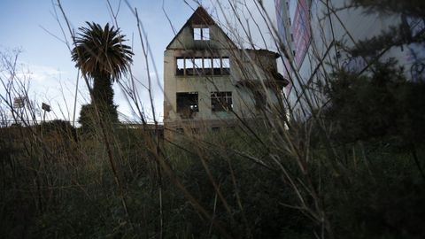 carnicero.La casa Carnicero tuvo una historia con final tr�gico, muy parecido al que tuvo su creador, el genio de la arquitectura Rafael Gonz�lez-Villar