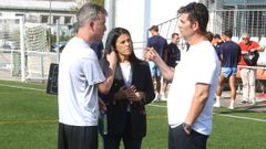 El entrenador del Pontevedra, Rubn Domnguez, la presidenta Lupe Murillo y el director deportivo Jacobo Maestre 