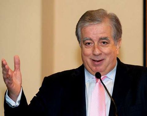 <span lang= es-es >Jes�s Barderas, amigo de Gonz�lez</span>. Barderas era socio de Enrique Sarasola, uno de los amigos m�s fieles de Gonz�lez, y del empresario Carlos Slim. Fue anfitri�n del expresidente en Punta Cana, donde se instal� en 1986 y tiene varios negocios. 