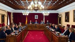 La reuni�n del Eixo Atl�ntico se celebr� en el sal�n de plenos del Concello de Lugo